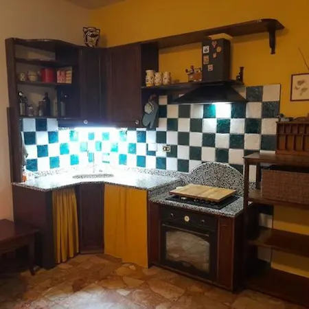 Apartment Rosa's Little House